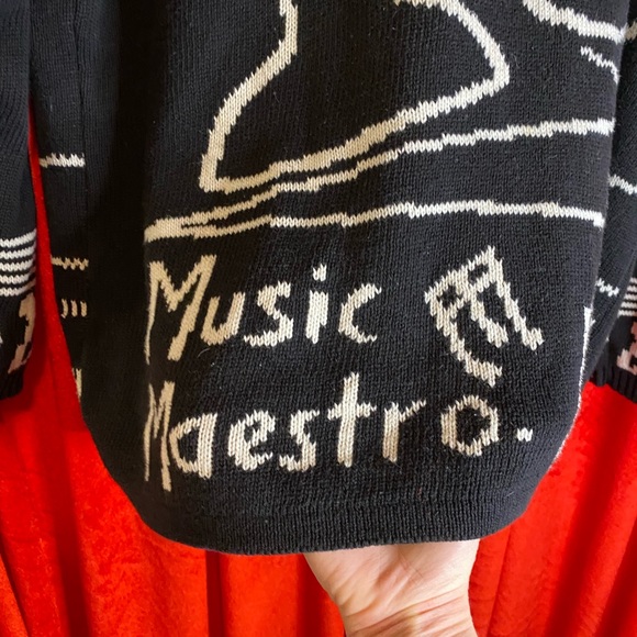 🎵🎶RARE vintage music notes sweater🎶 🎵 - Picture 4 of 10